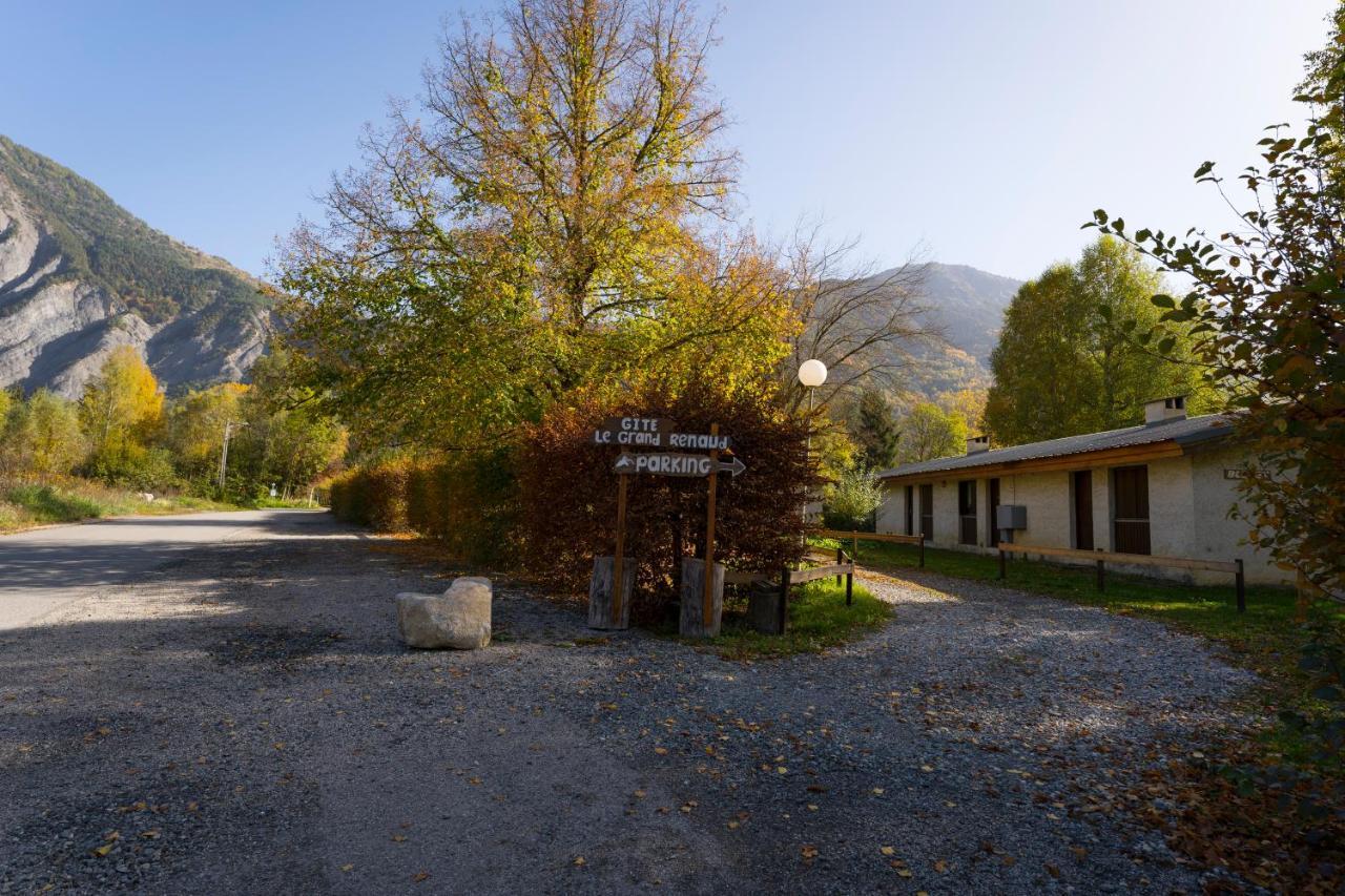 Gite Le Grand Renaud Le Bourg-d'Oisans Luaran gambar